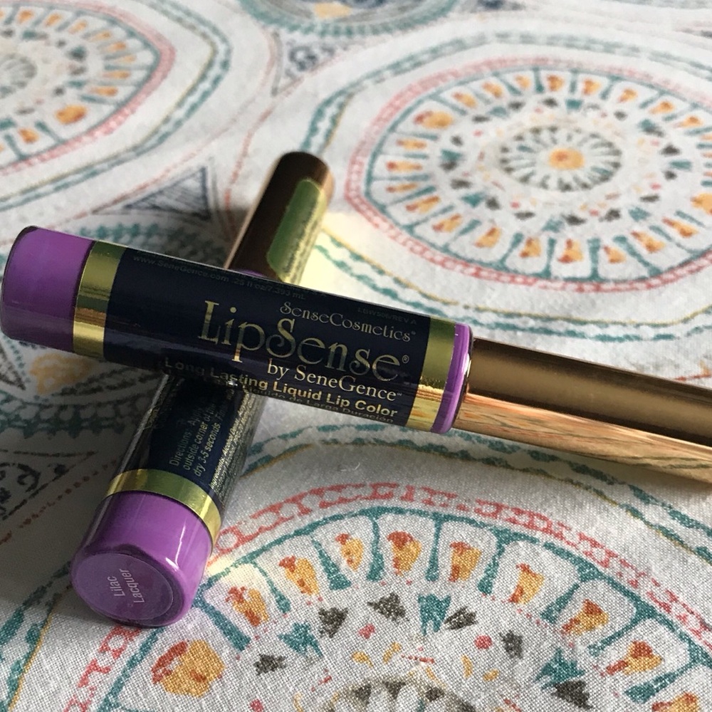 **Limited Edition** NWT Lilac Lacquer LipSense